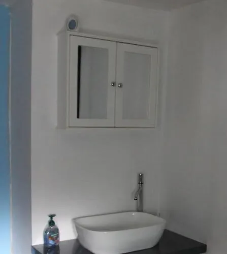 Kingfisher Semesterbostad Bentham